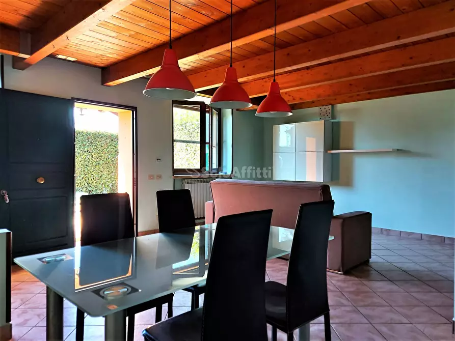 Immagine 11 di Villetta a schiera in affitto  in Viale dei Monti dell'Ara a Fiumicino