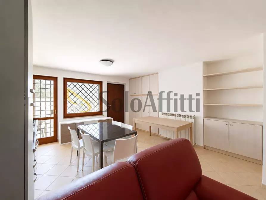 Immagine 3 di Trilocale in affitto  a Catanzaro
