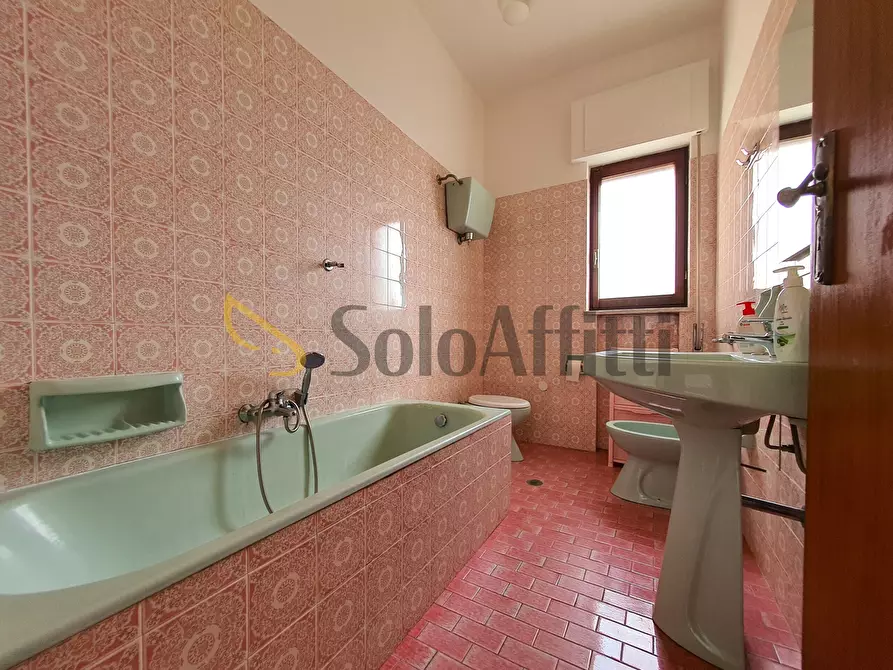 Immagine 13 di Ufficio in affitto  in Via Eugenio de Riso 65 a Catanzaro