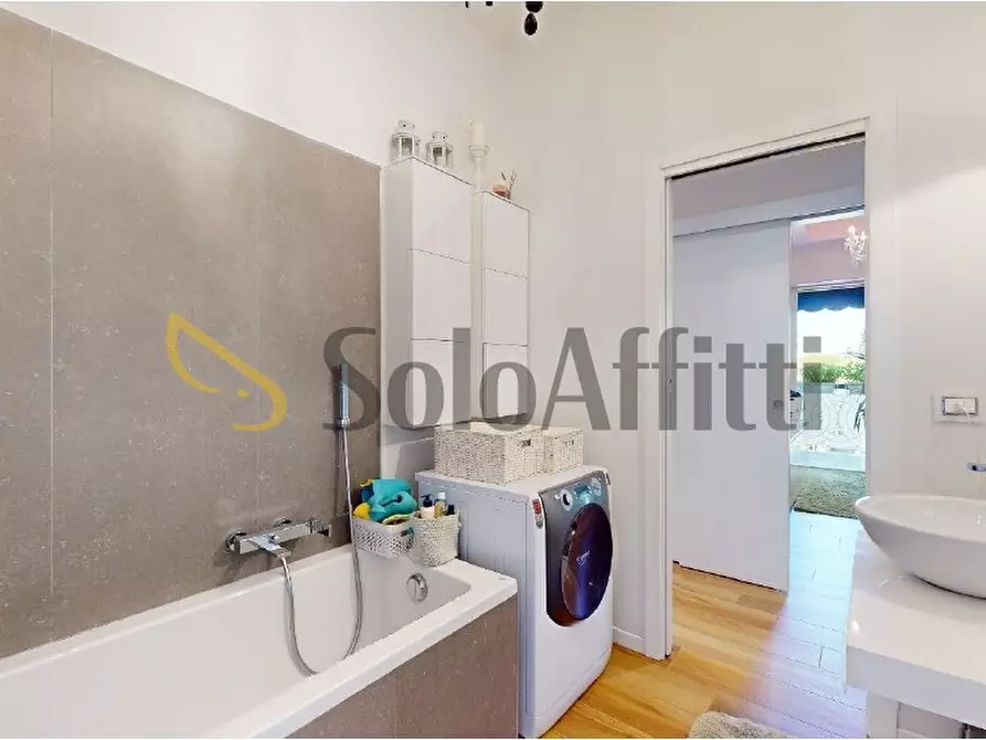 Immagine 17 di Quadrilocale in affitto  in Via Flaminia 175 a Rimini