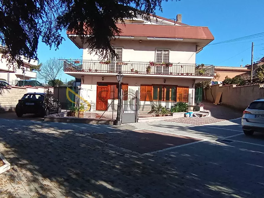 Immagine 16 di Trilocale in affitto  in Via Federico Faruffini 12 a Roma