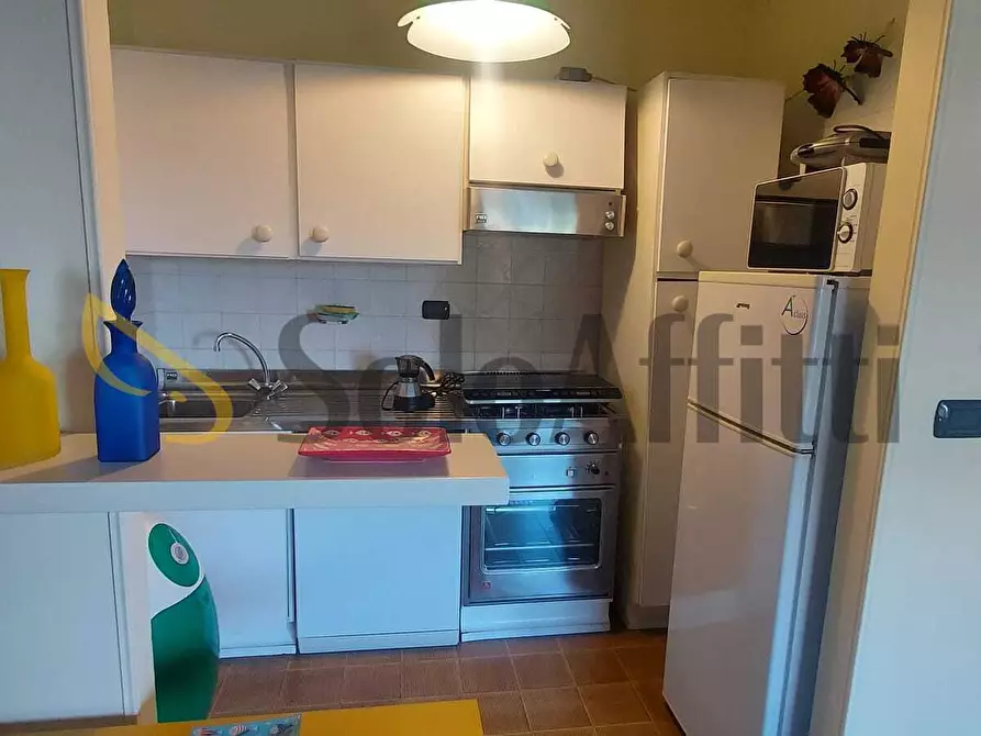 Immagine 7 di Bilocale in affitto  a San Remo