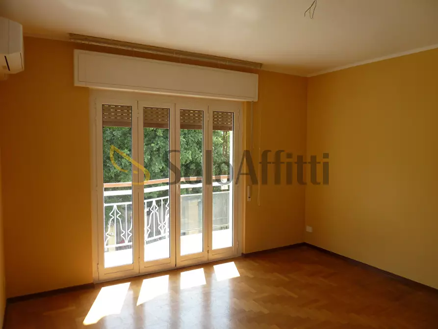 Immagine 12 di Quadrilocale in affitto  in Via Val del Ponte 26 a San Remo