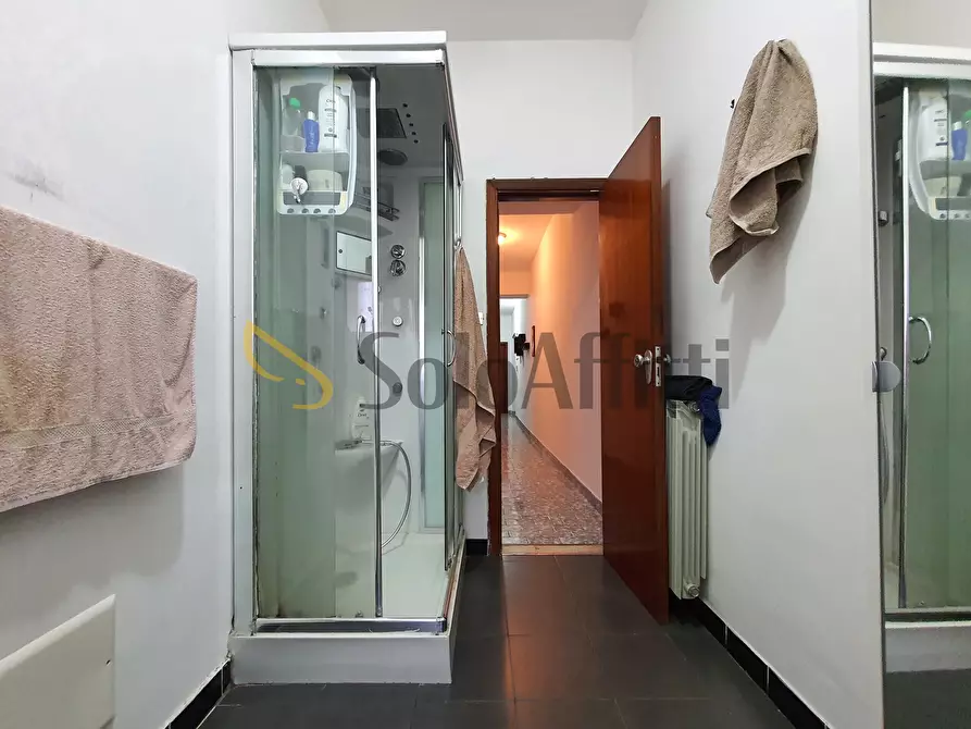 Immagine 11 di Trilocale in affitto  a Catanzaro