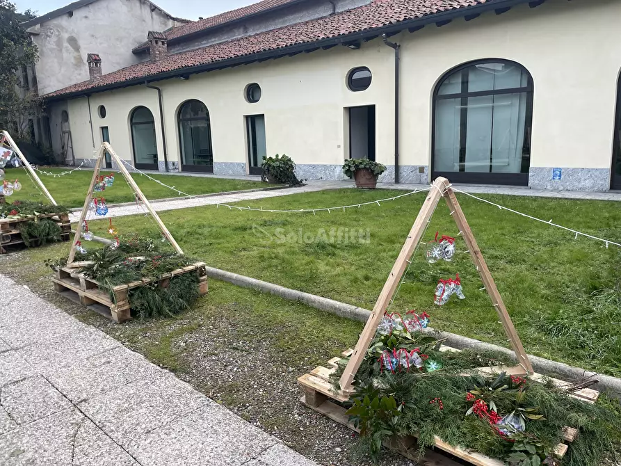 Immagine 7 di Locale commerciale in affitto  in Piazza Baracca 18 a Buscate