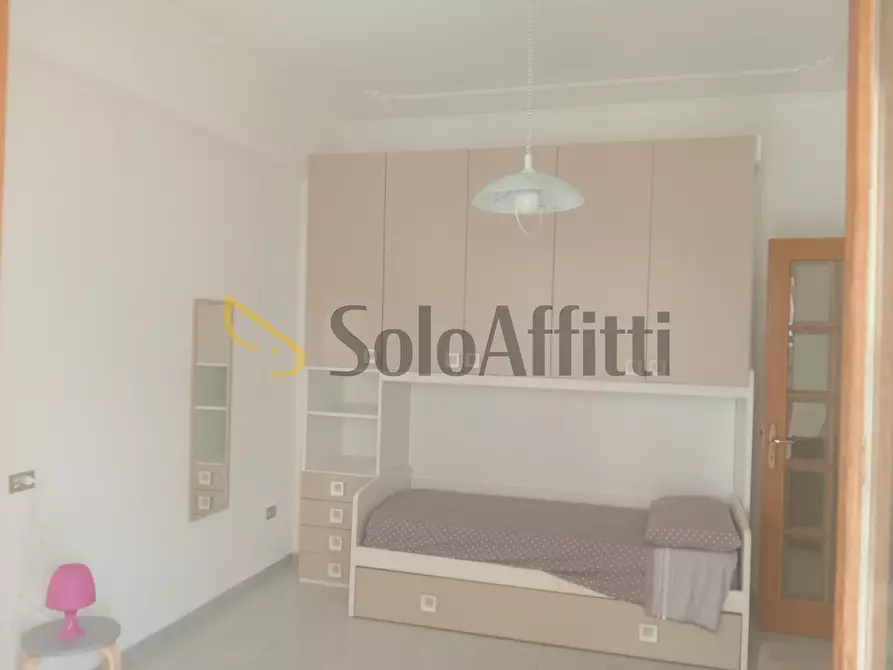 Immagine 10 di Trilocale in affitto  a Ancona