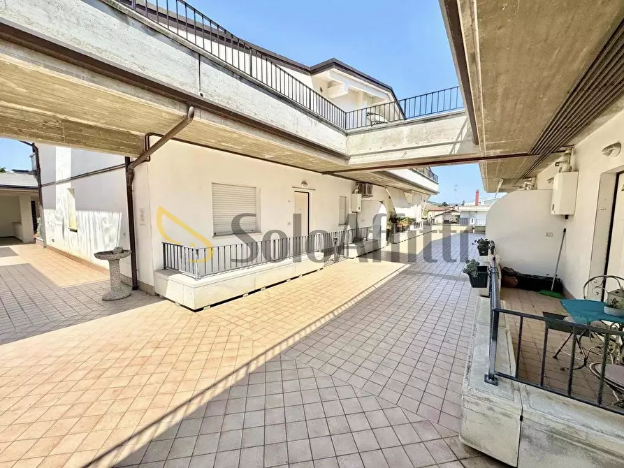 Immagine 19 di Trilocale in affitto  in Via G. Spataro 69 a Tortoreto