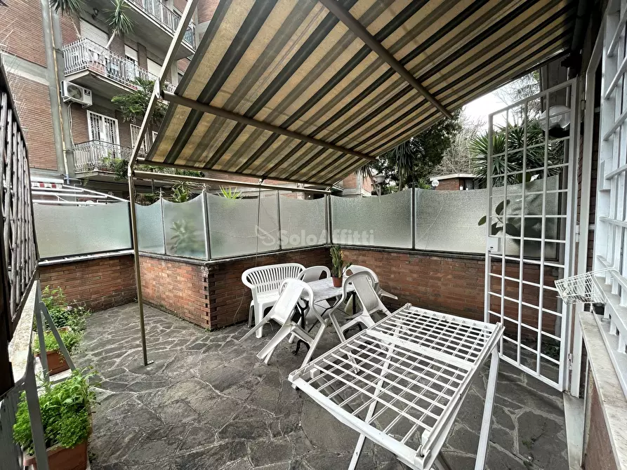 Immagine 2 di Bilocale in affitto  in Via Casimiro Manassei 61 a Roma