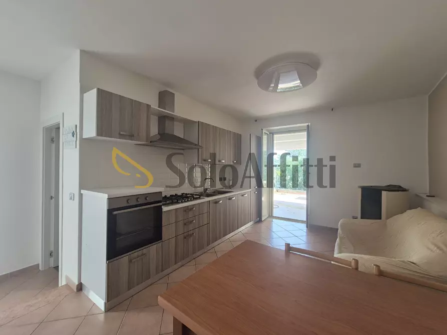 Immagine 1 di Trilocale in affitto  a Catanzaro