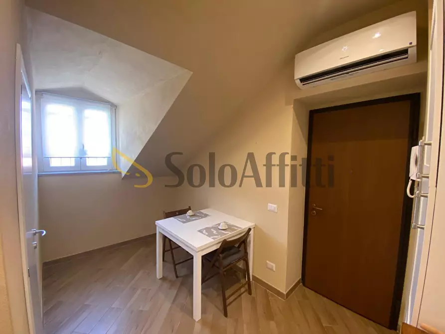 Immagine 8 di Bilocale in affitto  in Via Giacinto Carena a Torino