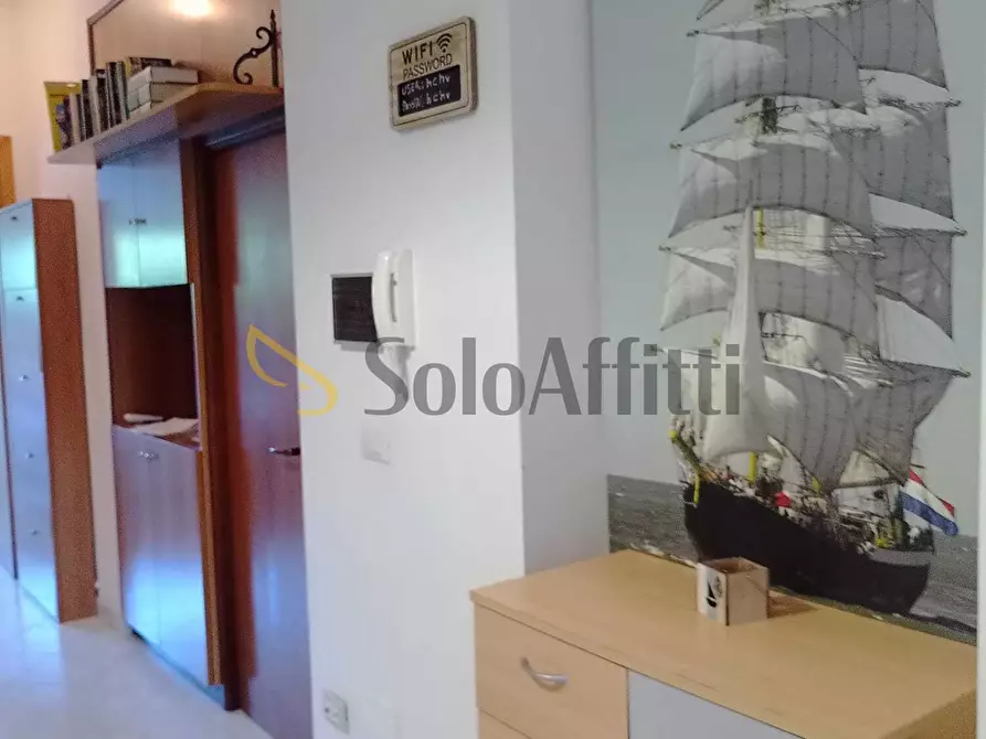 Immagine 7 di Trilocale in affitto  a Fondi