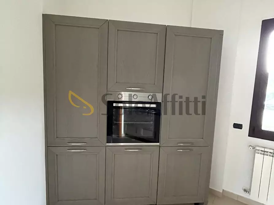 Immagine 7 di Pentalocale in affitto  a Sora