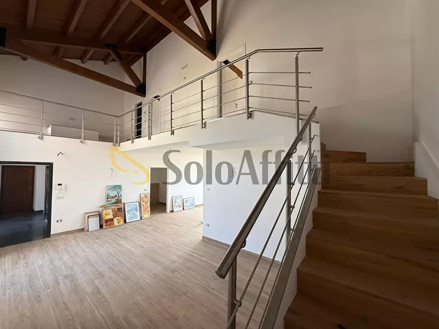 Immagine 13 di Loft/Open space in affitto  in Via dei Giardini Reali a Caserta
