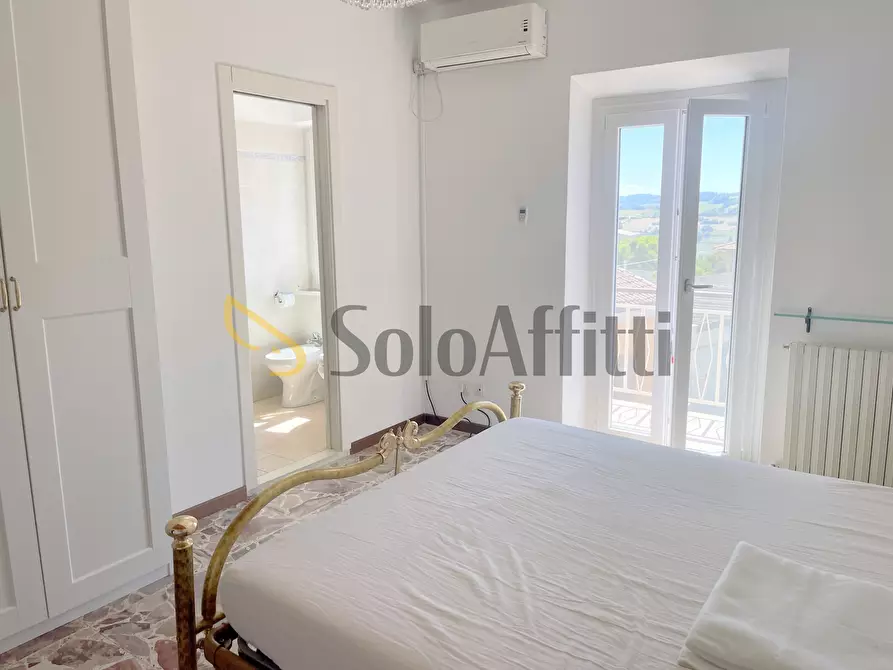 Immagine 10 di Bilocale in affitto  a Ancona