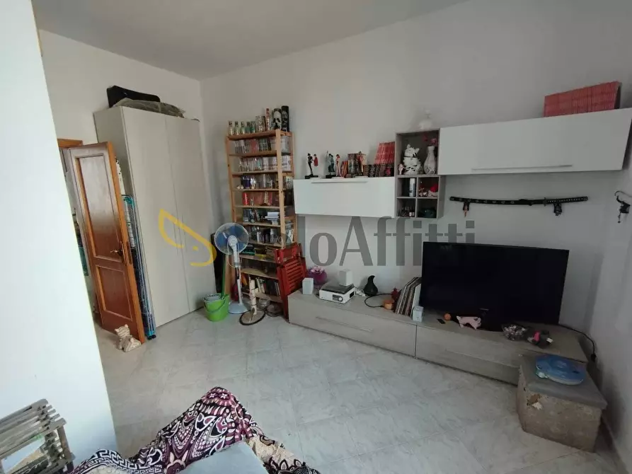 Immagine 8 di Quadrilocale in affitto  in Piazza Dante 17060 a Livorno