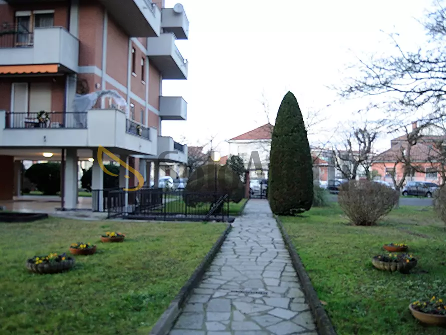 Immagine 23 di Trilocale in affitto  in Via del Porto 23 a San Mauro Torinese