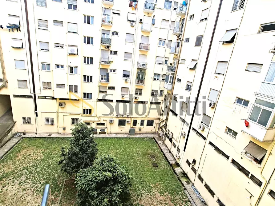 Immagine 20 di Bilocale in affitto  in Via Gerolamo Cardano 33 a Roma