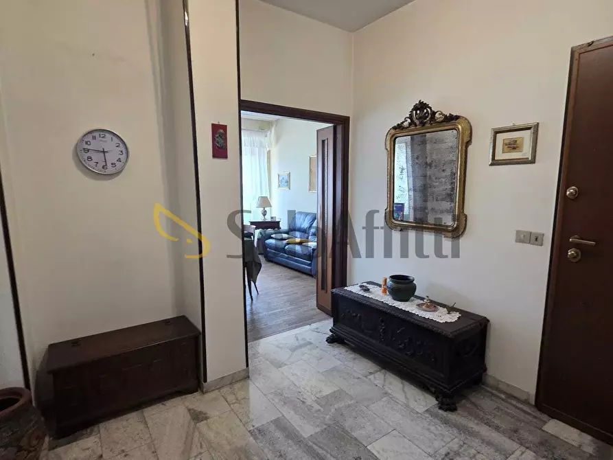Immagine 9 di Quadrilocale in affitto  a Torino