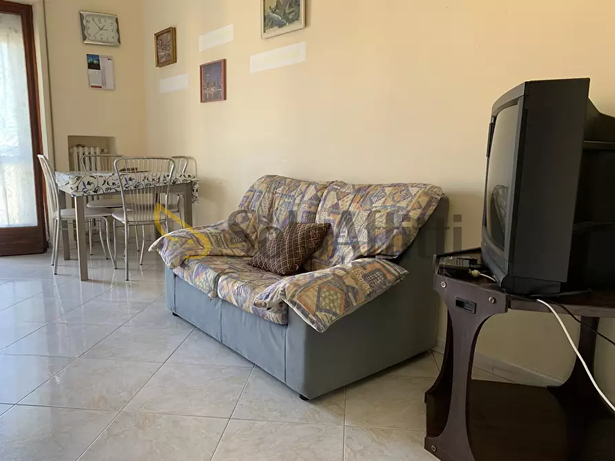 Immagine 2 di Stanza singola in affitto  a Catanzaro