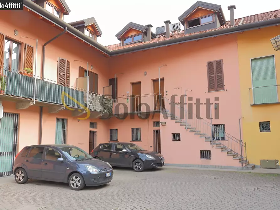 Immagine 22 di Bilocale in affitto  in Piazza Giuseppe Garibaldi 28 a Muggiò