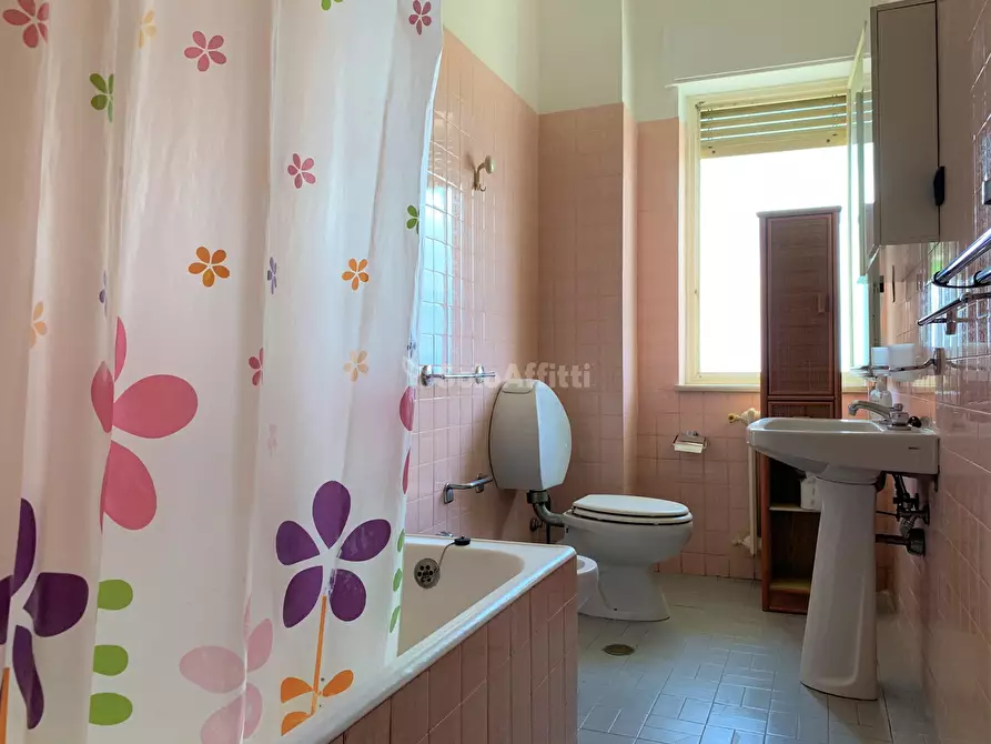 Immagine 17 di Stanza singola in affitto  a Catanzaro