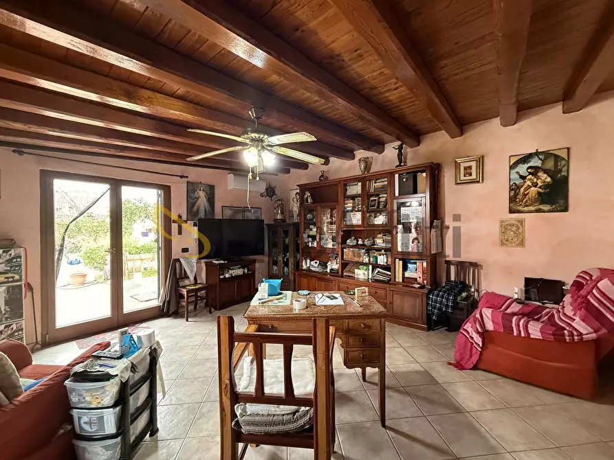 Immagine 10 di Bilocale in affitto  in Via A. Sciesa a Aprilia