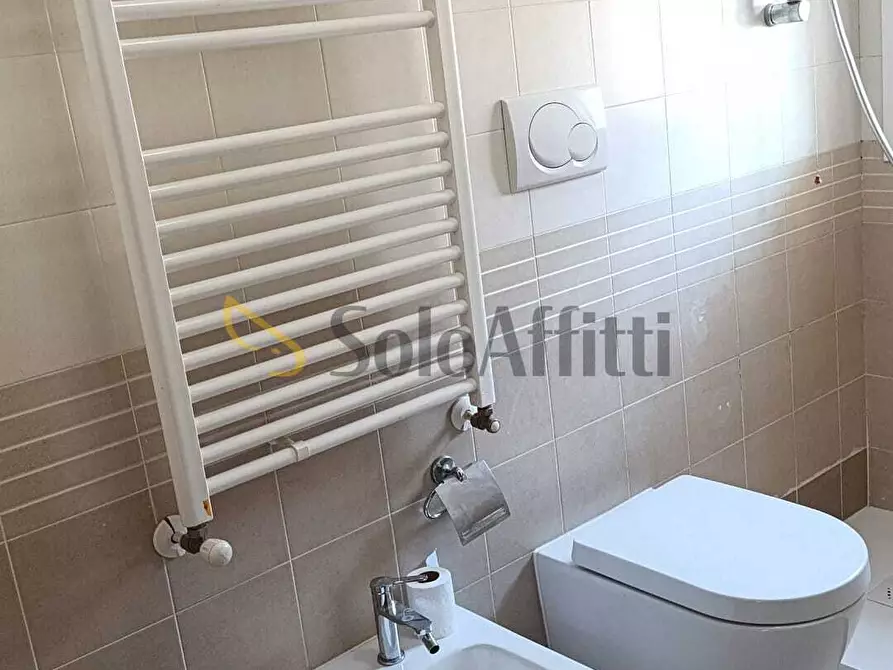 Immagine 11 di Bilocale in affitto  in Via Monte Titano a Rimini