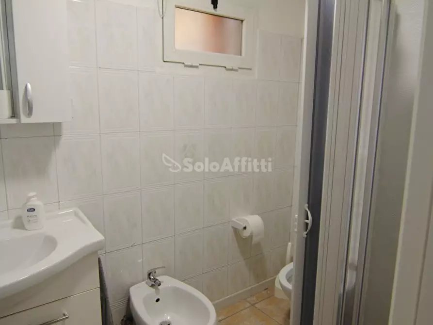 Immagine 5 di Trilocale in affitto  a Livorno