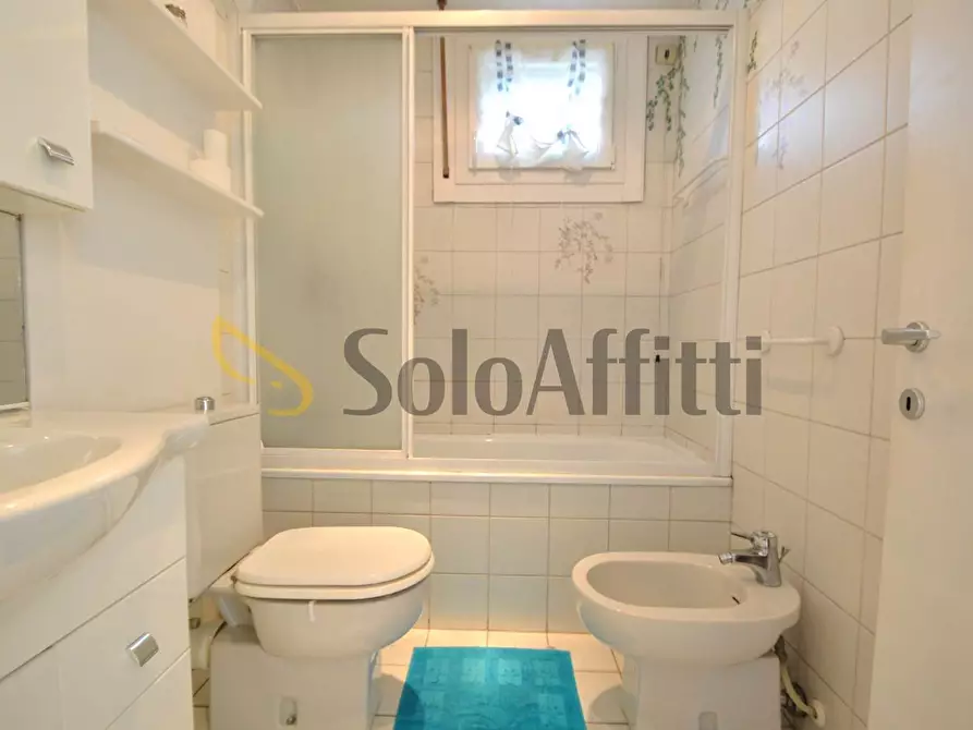 Immagine 13 di Bilocale in affitto  in Via Massimo d'Azeglio 18 a Rozzano