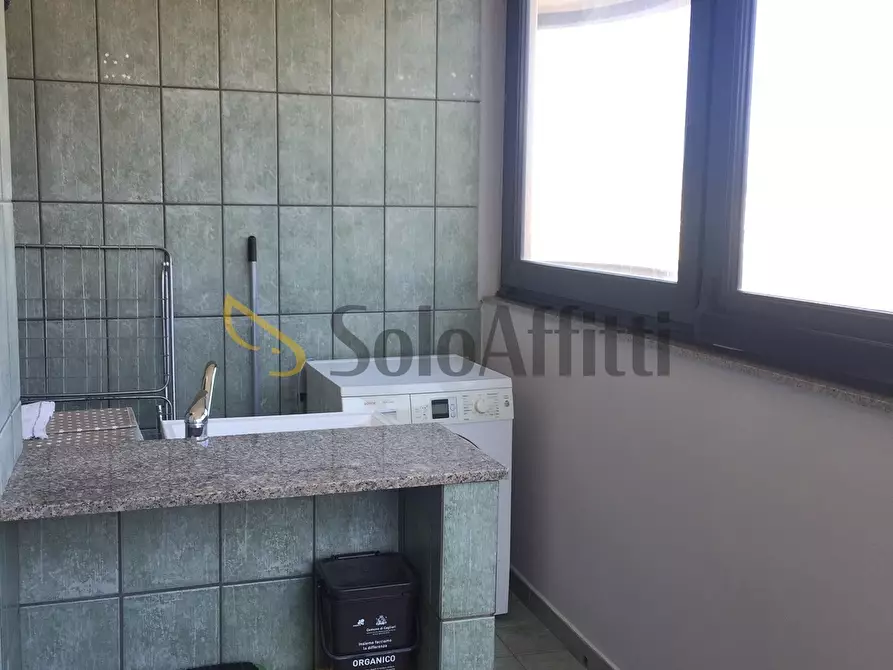 Immagine 11 di Trilocale in affitto  a Cagliari