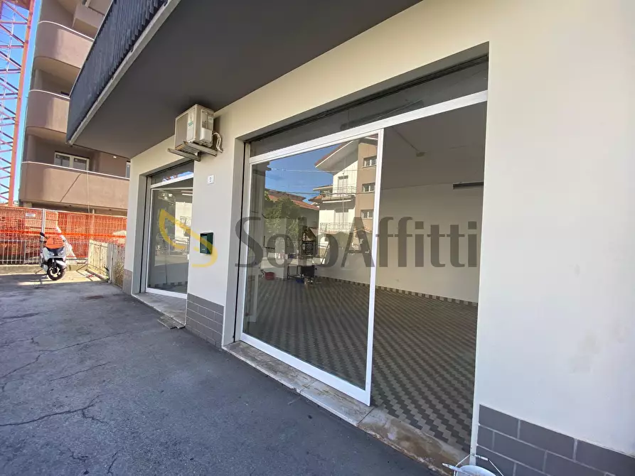 Immagine 10 di Laboratorio in affitto  in Via Pietro Sacconi 3 a Rimini