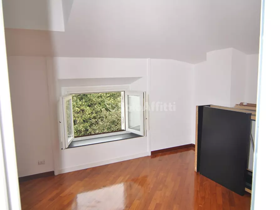 Immagine 20 di Appartamento in affitto  in Viale Italia 104 a Livorno