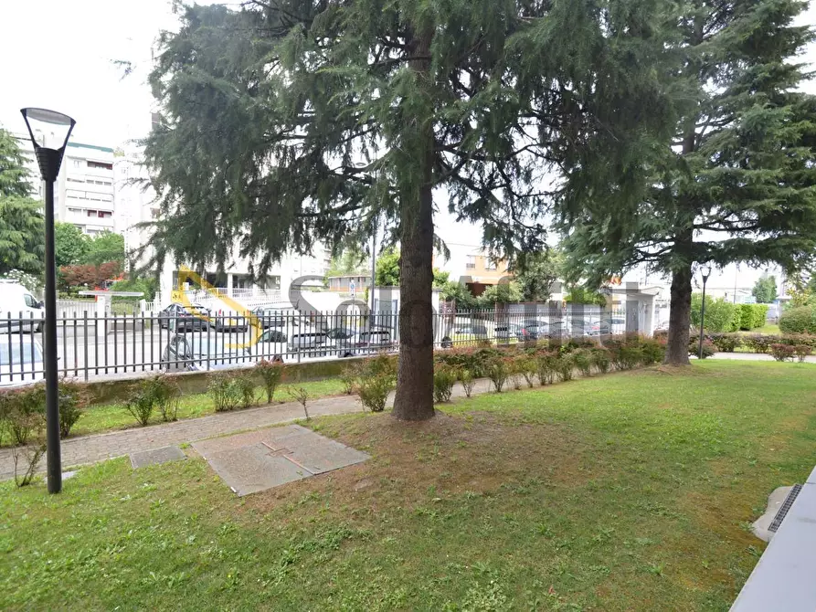 Immagine 6 di Trilocale in affitto  in Via Marche 53 a Pieve Emanuele