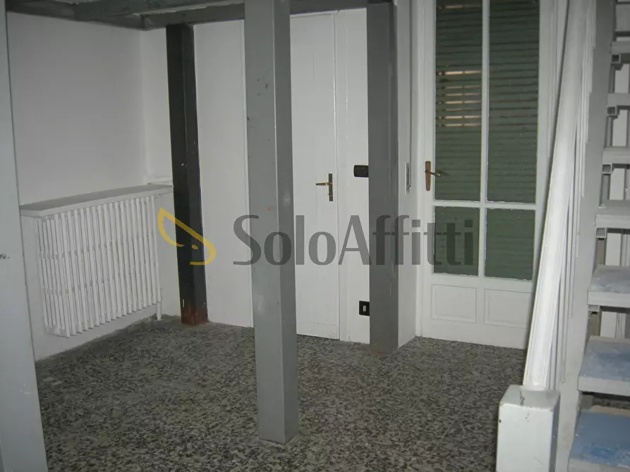 Immagine 8 di Locale commerciale in affitto  in VIA ASUNCION 7 a Torino