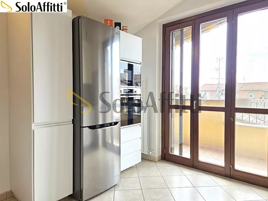 Immagine 11 di Trilocale in affitto  in Via Eugenio Montale 12 a Limbiate