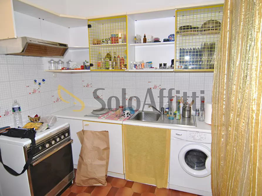 Immagine 12 di Trilocale in affitto  in PIAZZA DEL MUNICIPIO 1 a Livorno