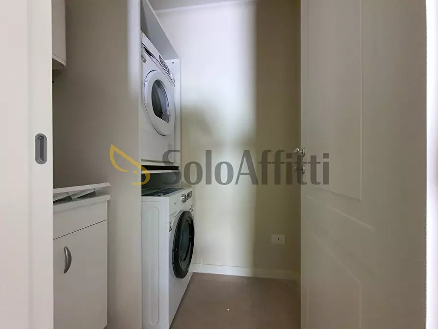 Immagine 7 di Mansarda in affitto  in Viale Lucrezia della Valle 99 a Catanzaro