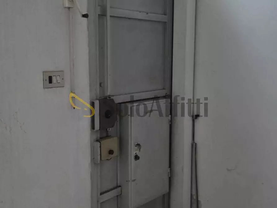 Immagine 19 di Capannone industriale in affitto  in Via Francesco De Sanctis a Torino