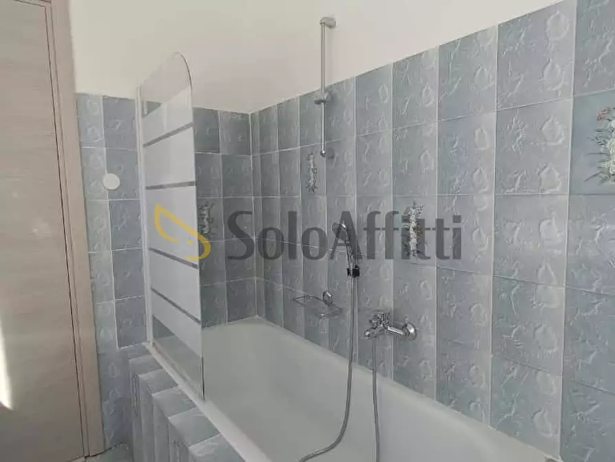 Immagine 10 di Bilocale in affitto  a Gallarate