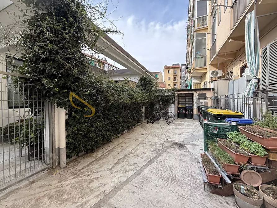 Immagine 23 di Bilocale in affitto  in Via Isonzo 64 a Torino