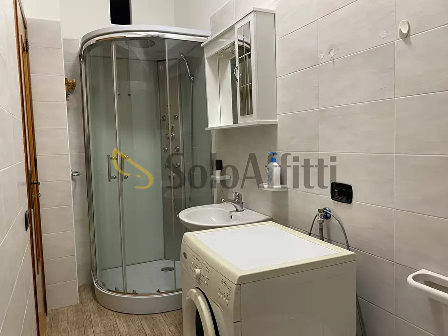 Immagine 19 di Stanza singola in affitto  a Catanzaro