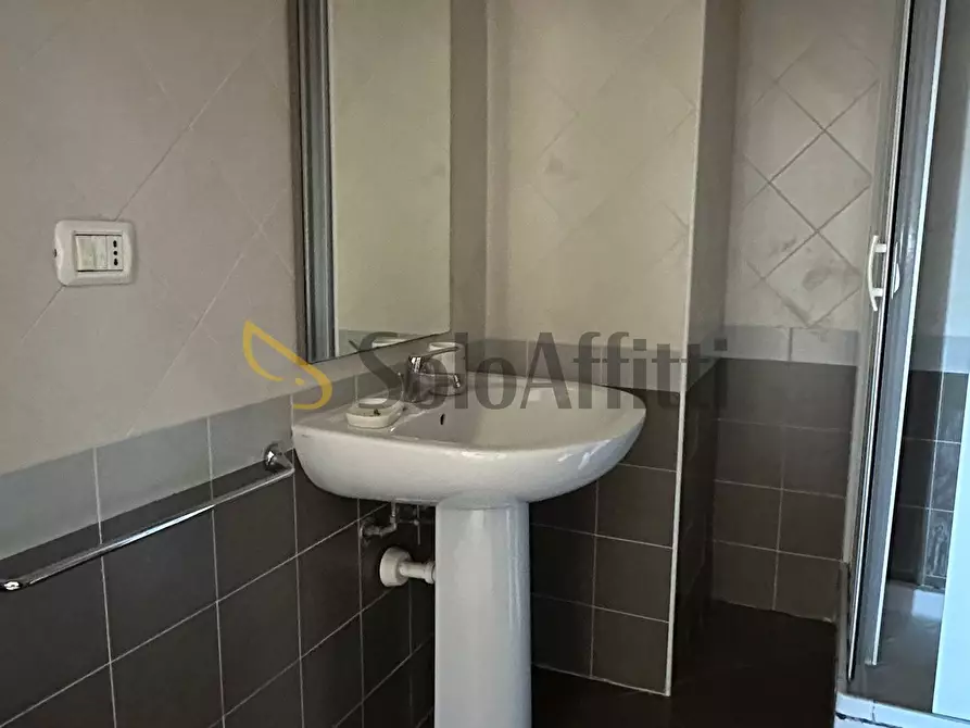 Immagine 11 di Bilocale in affitto  in Via di vitalone a Terni