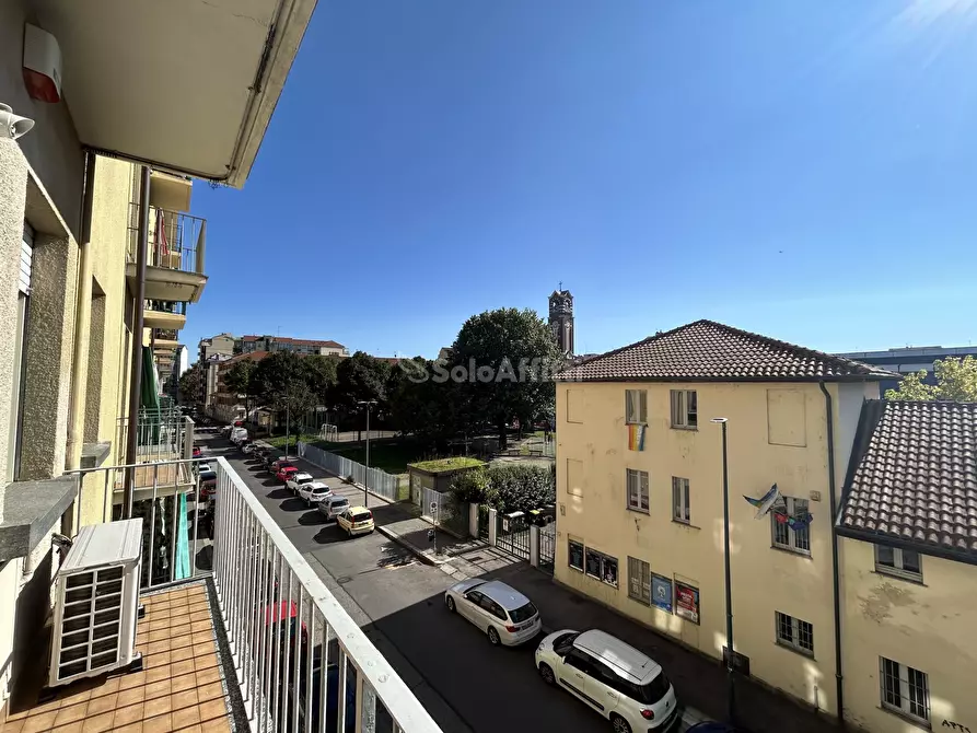 Immagine 16 di Trilocale in affitto  a Torino