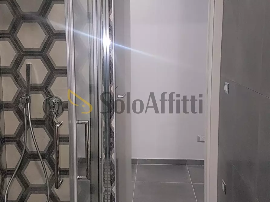 Immagine 11 di Stanza singola in affitto  a Catanzaro