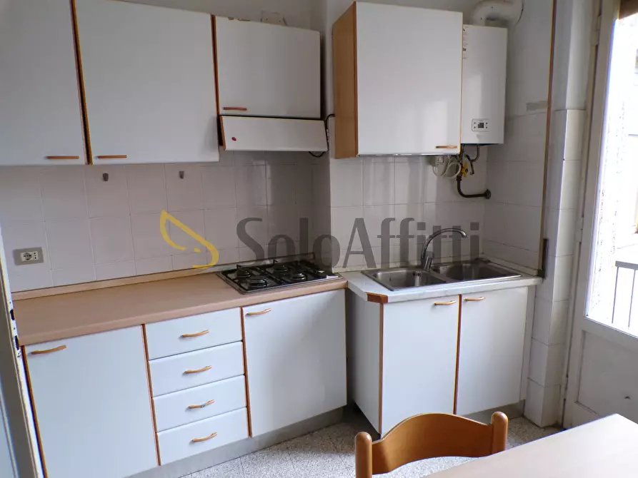 Immagine 3 di Trilocale in affitto  in Vicolo Longobardi 14a a Pavia