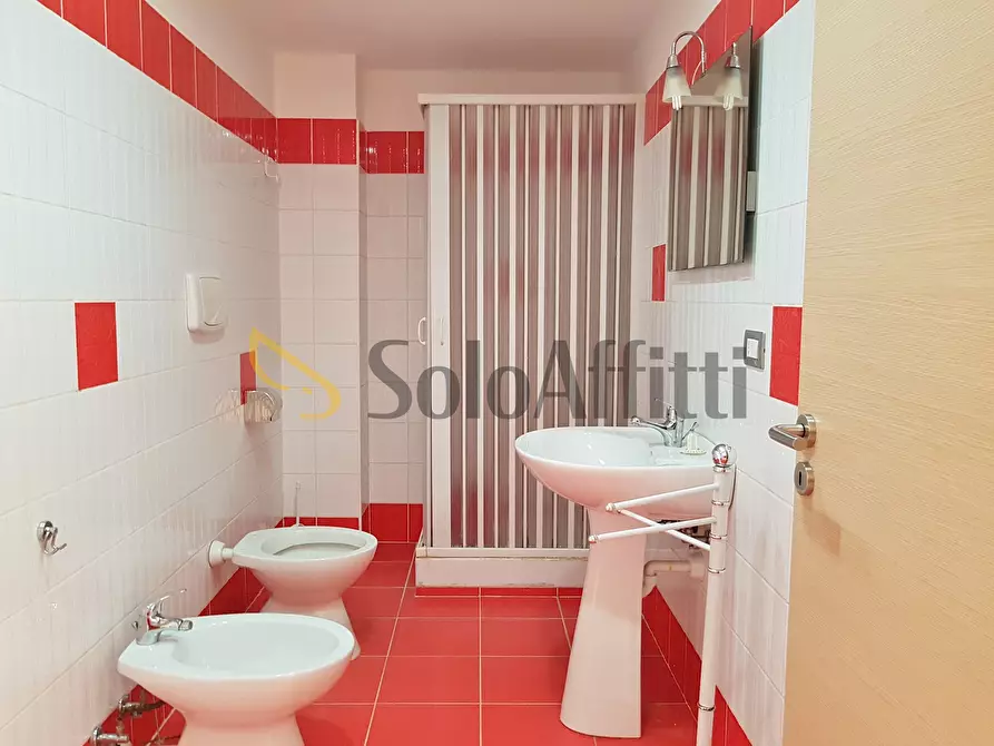 Immagine 6 di Mansarda in affitto  a Catanzaro