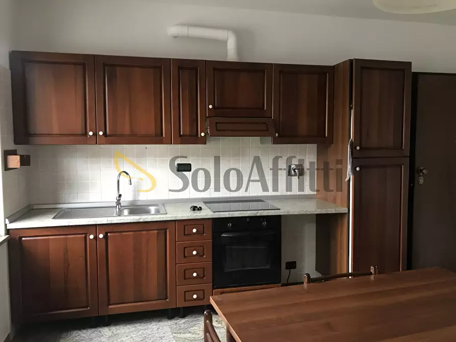 Immagine 7 di Bilocale in affitto  in Via Fornaci 45 a Settimo Torinese
