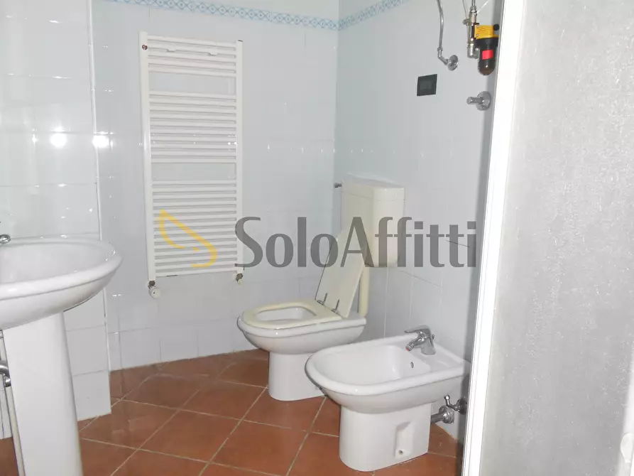 Immagine 10 di Bilocale in affitto  in Via Ticinello 22 a Pavia