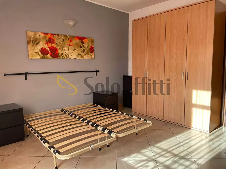 Immagine 11 di Bilocale in affitto  in via Brione a Torino