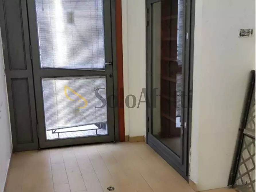 Immagine 8 di Attività artigianale in affitto  a Aci Castello